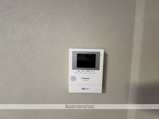 名鉄河和線 成岩駅 徒歩5分 2階建 築38年の内装写真