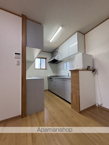 南輝1丁目住宅の内装写真