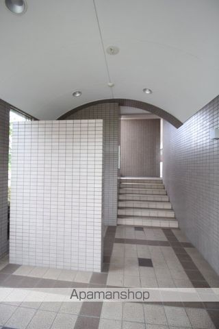パークサイドHIRATAの玄関写真