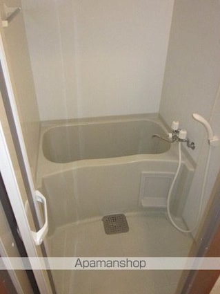 愛知県名古屋市中区新栄１丁目[1K/27.6m2]のバス