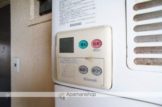 レントハウス九産大前ビルの内装写真