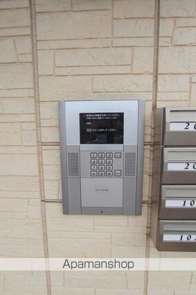 ヴェルナーレ香西東[2DK/50.47m2]の共用部1