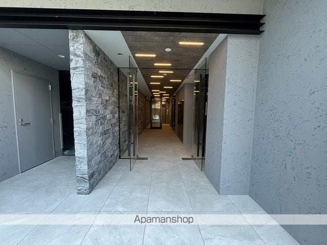LIFEMENT GLANZ SAKAIMACHIの玄関写真