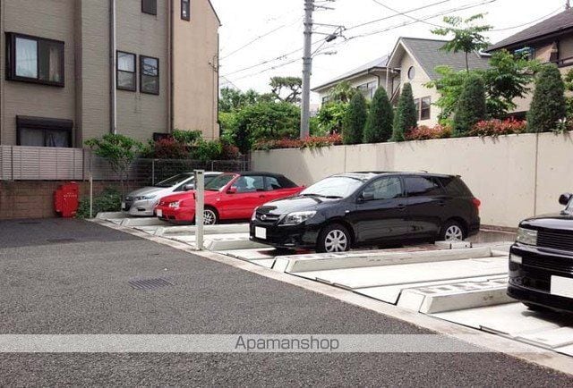 コンフォリア代々木上原の外観写真