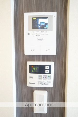 レフィナードの内装写真