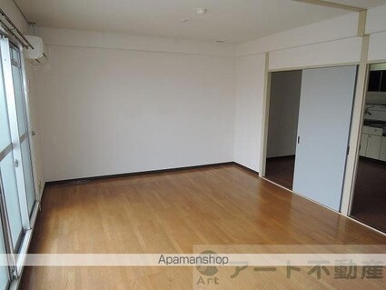 セントポーリア山越[1DK/40m2]のリビング・居間