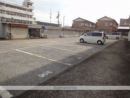 コーポ山崎（高須新町）[2DK/45.36m2]の駐車場