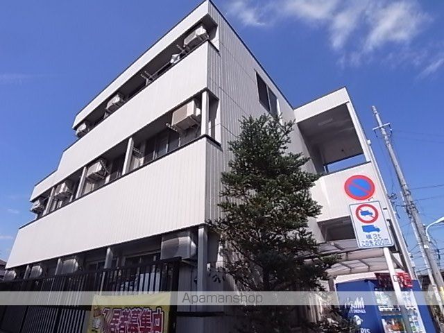 ソリテア日野万願寺の外観写真