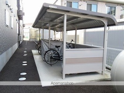 Ｅｘｃｅｌ　Ｃｏｕｒｔ[2LDK/63.98m2]の共用部1