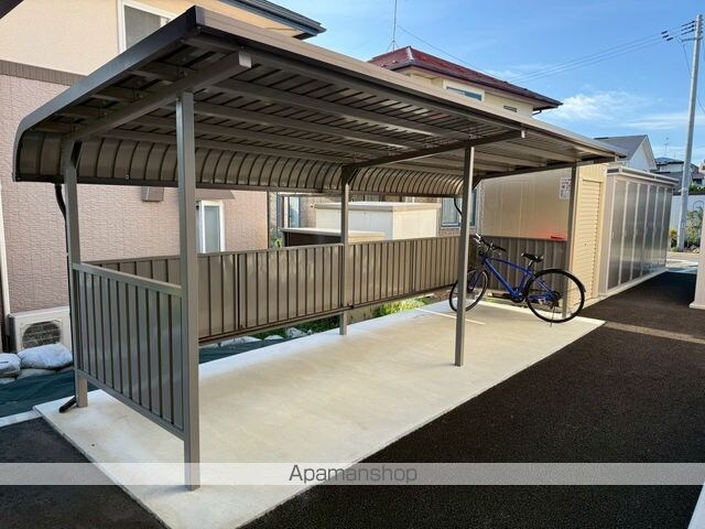 ＳＫＹ　ＢＬＵＥ本館Ａ[1LDK/40.61m2]の外観3