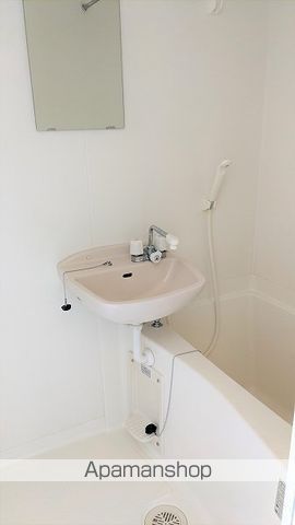 レオパレスサニープレイス甲府[1K/20.81m2]のバス