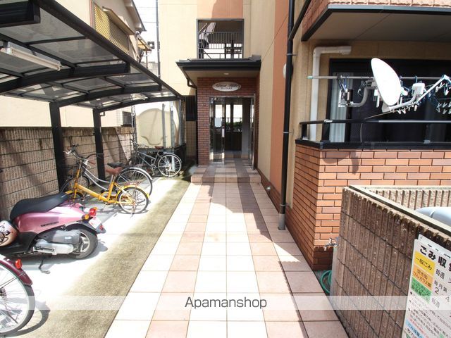 グレートヒルズの玄関写真