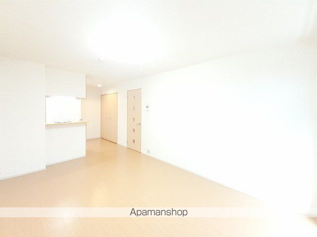 クイーンズパレス さくらいの内装写真