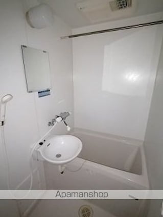 レオパレスワンズヴィレッジ大宮[1K/26.08m2]のバス