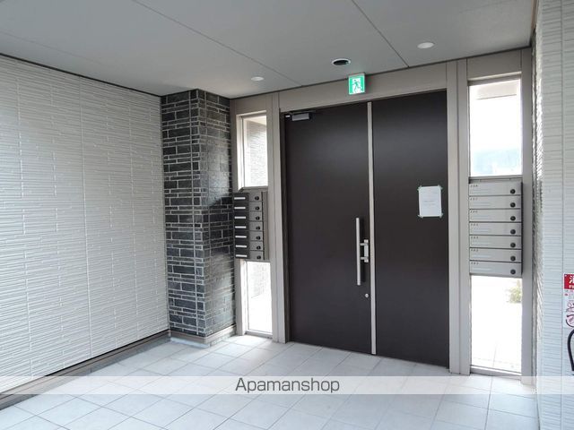 シャーメゾンKOKOMOの玄関写真