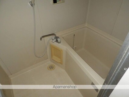 ＬＡ　ＨＯＵＳＥ[2DK/48m2]のバス