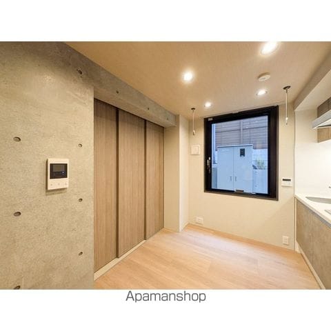 エクサム三軒茶屋IVの内装写真