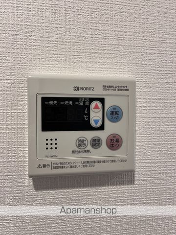 エスリードレジデンス大阪福島フロントの内装写真