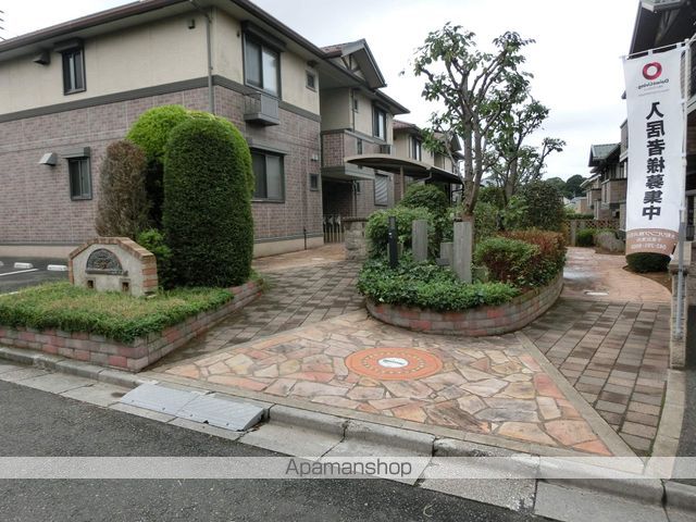 ロジュマン ネサキ ABCDの玄関写真