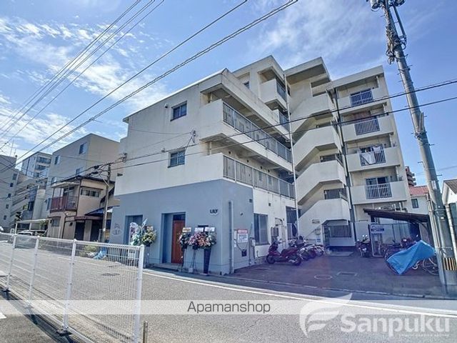 本町第一ハイツの外観写真