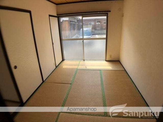 フローラル和泉A棟の内装写真