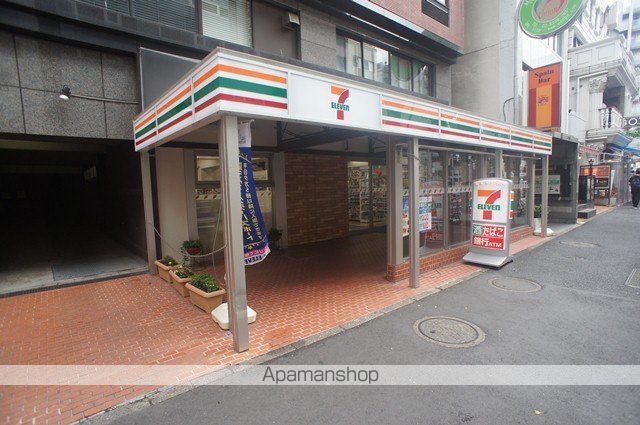 新宿ダイカンプラザシティIの玄関写真