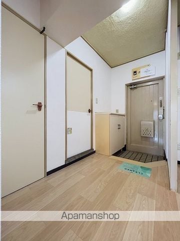 オーク菊名マンションの内装写真