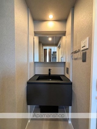 東京都千代田区岩本町２丁目[1LDK/42.16m2]の洗面所