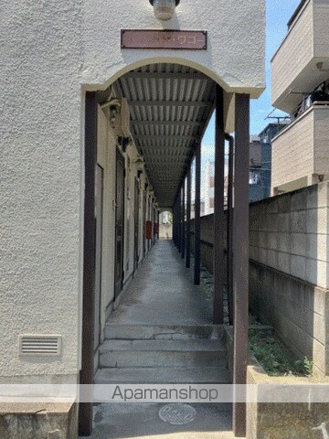 メゾンドワコーの玄関写真