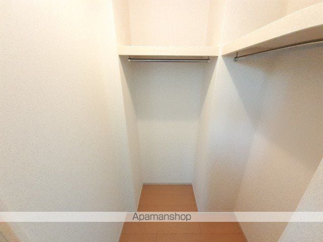 エレガンシアVの内装写真