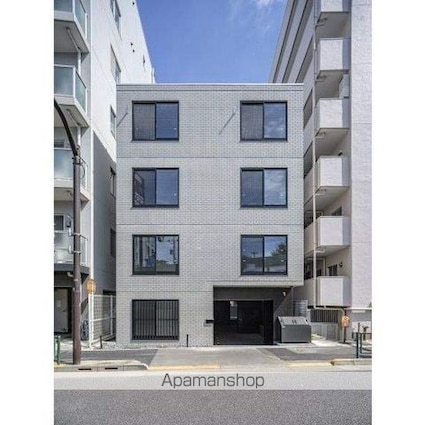 アバンテリム三軒茶屋[1R/20.36m2]のエントランス