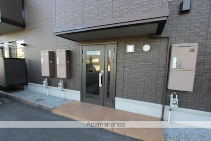 Ｌａｘａ　ＣｏｕｒｔⅡ[1LDK/40.26m2]のエントランス