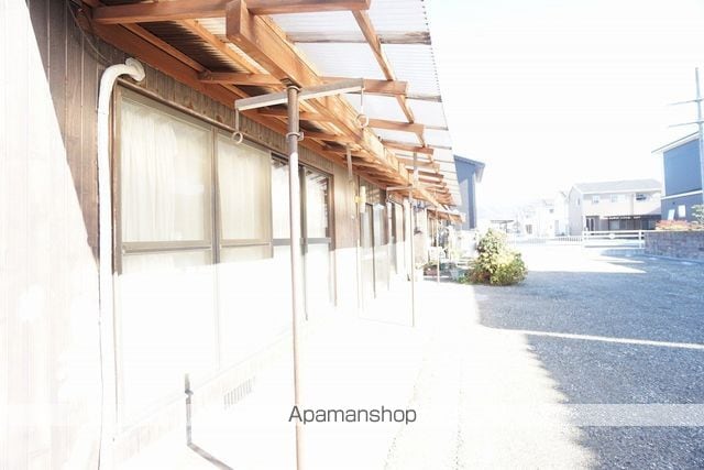 東塚貸家の内装写真