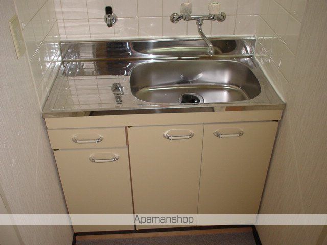 甲斐町TKハイツの内装写真