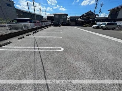 セレッソ　２０１３[2LDK/57.85m2]の駐車場2