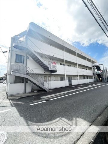 永信マンションの外観写真