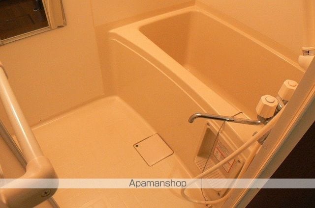 ロンシャンの内装写真