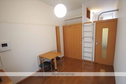 レオパレスマ　メゾンⅡ[1K/19.87m2]のリビング・居間2