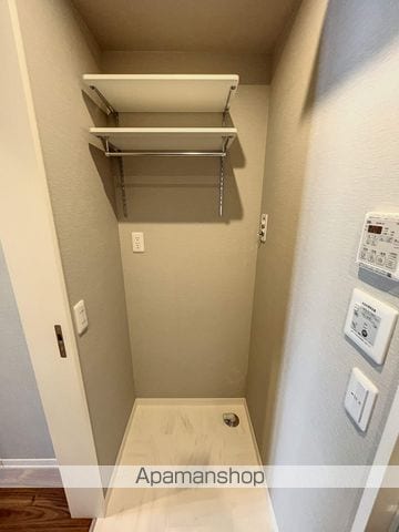 premium MARUCO 虎丸町の内装写真