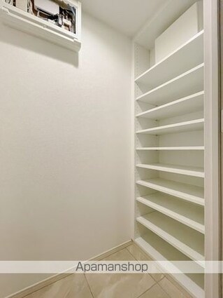 パークアクシス文京本郷[1LDK/44.88m2]の収納