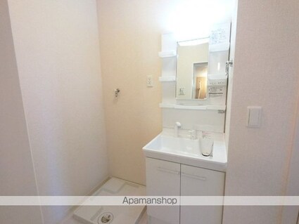 プレミストＶＩ[1R/30.33m2]の洗面所