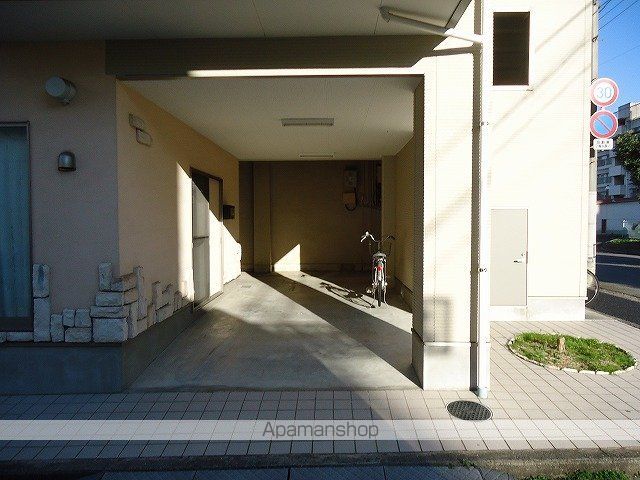 STUDIO YOU SAYの玄関写真
