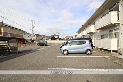 リバーサイド藤和Ａ[2DK/40.04m2]の駐車場1