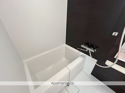 滋賀県長浜市公園町[3LDK/57.24m2]のバス