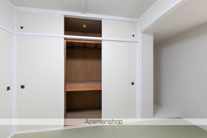 番町ブリックガーデン京都[3LDK/75.45m2]の収納