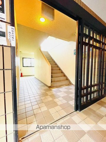 メゾン・パルクの玄関写真