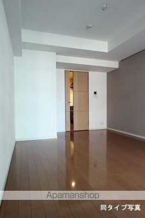 コンフォリア東池袋ＷＥＳＴ[1K/29.46m2]のリビング・居間