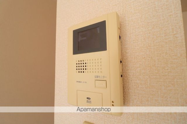 detached 東京都東久留米市新川町１丁目2-11

地図を見る