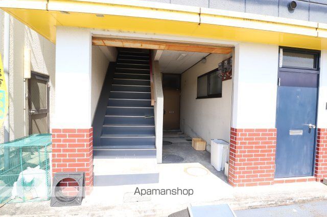 カノープス橿原の玄関写真