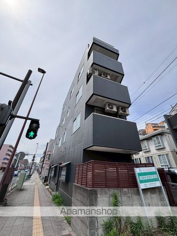 リアークビルディングの外観写真